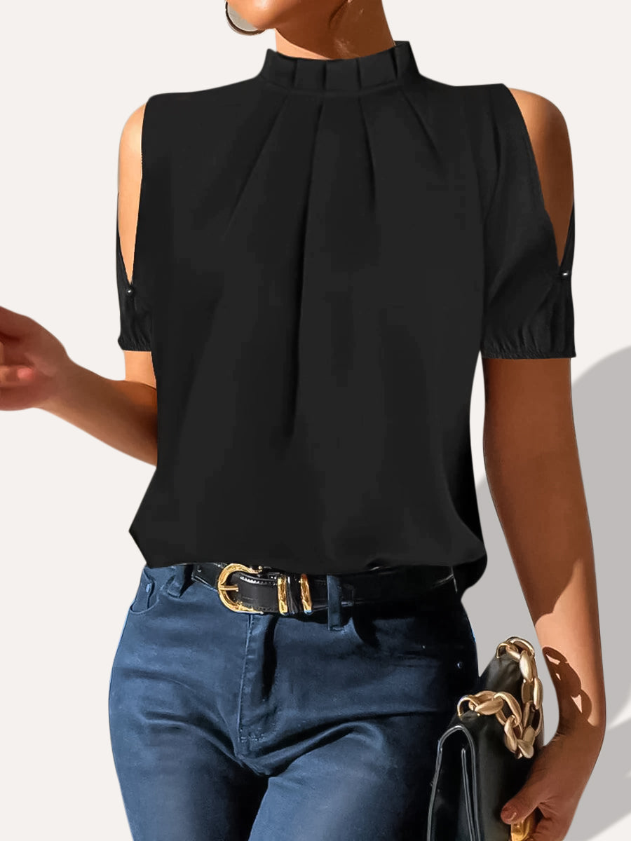 Yaria | Black pleated top