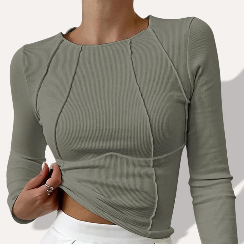 Slimming Silhouette Seamline Sweater