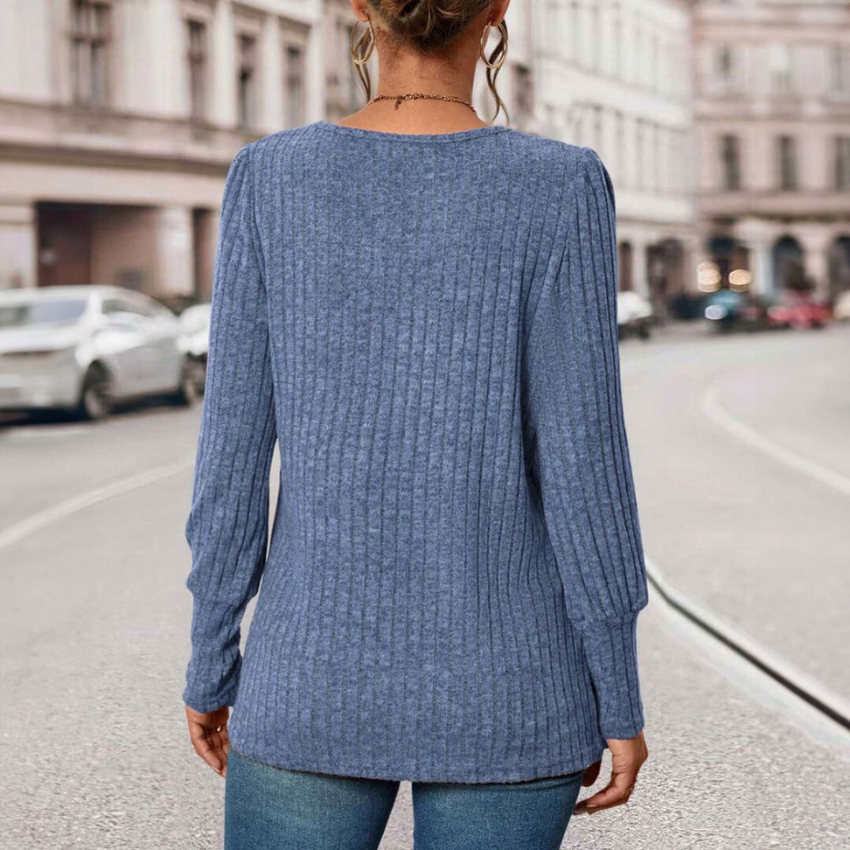 Scarlet | Women's Comfort Sweater